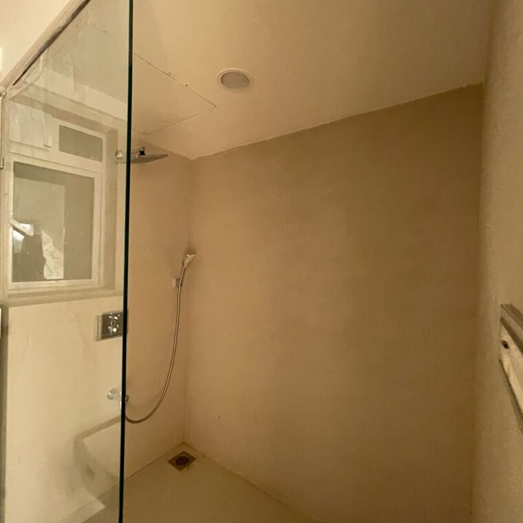 Room, juhu 4 Bedroom 1734 Sq.Ft. Apartment In Juhu Mumbai 9474499