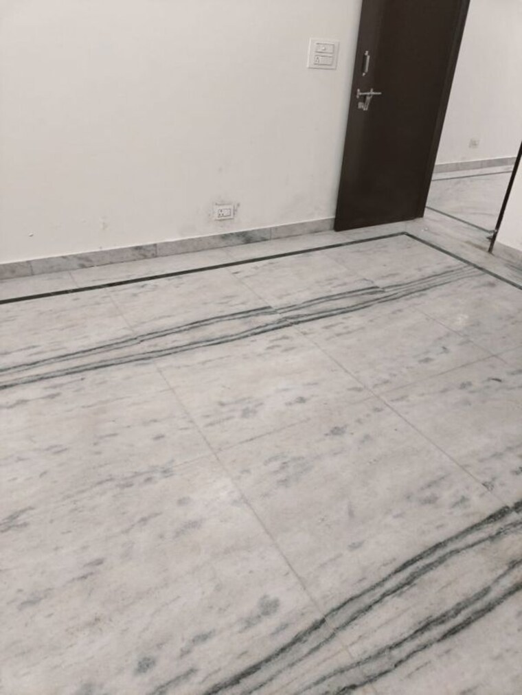 Room, swastik-park 2 Bedroom 970 Sq.Ft. Apartment In Chembur Mumbai 9691718