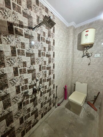 Bathroom in 6+ BHK Builder Floor at Govindpuri – for Sale