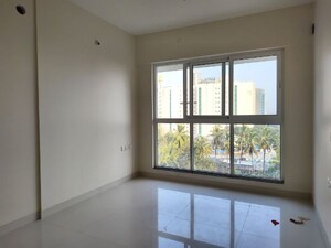 Room in 2 BHK Apartment at Sheth Avante, Kanjurmarg West – for Rent