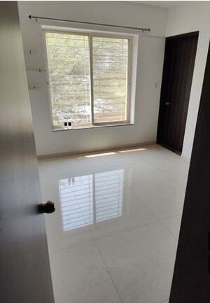 Study Room in 3 BHK Apartment at AG Imperial Towers, Kondhwa – for Rent