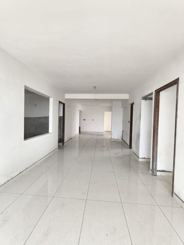 Living Room in 4 BHK Apartment at Thrippunithura – for Sale