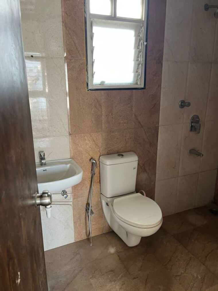 Bathroom, tirupati-vasantam 2 Bedroom 890 Sq.Ft. Apartment In Dhanori Pune 9691785