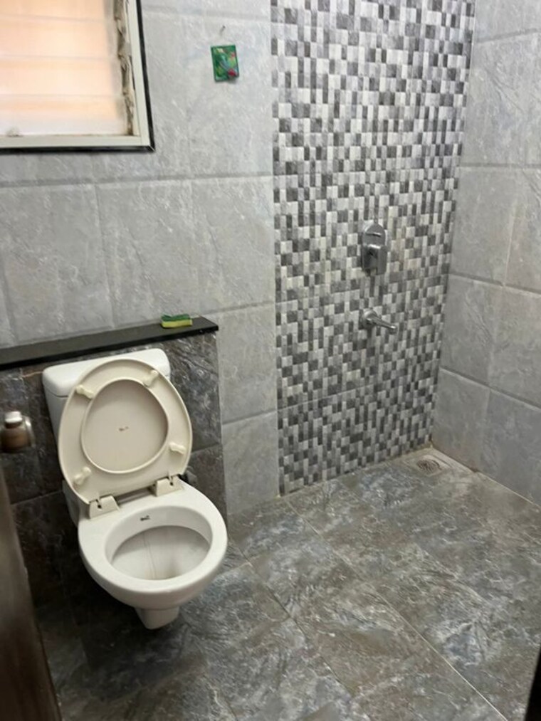 Bathroom, tirupati-vasantam 2 Bedroom 890 Sq.Ft. Apartment In Dhanori Pune 9691785