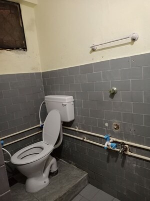 Bathroom in 2 BHK Apartment at Thiruvanmiyur – for Rent