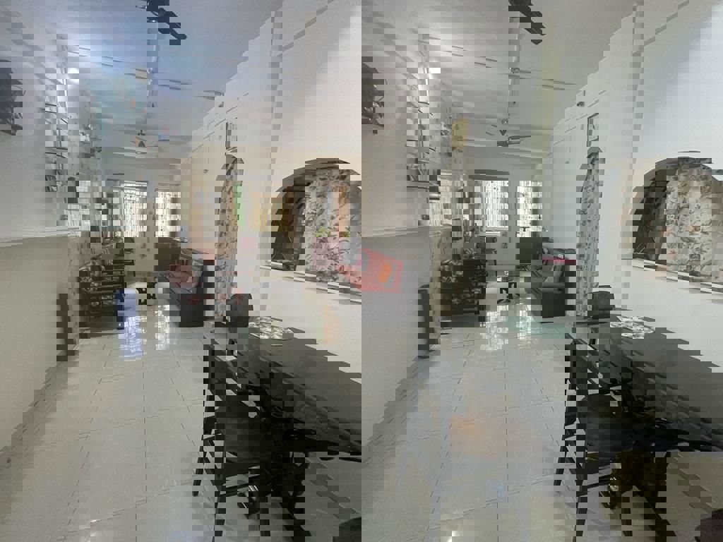 2 BHK Independent House For Rent in Sector 63