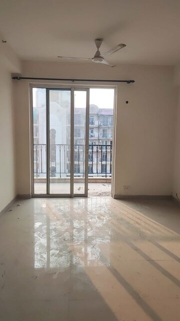 Room in 3.5 BHK Independent House at Sector 26 – for Sale