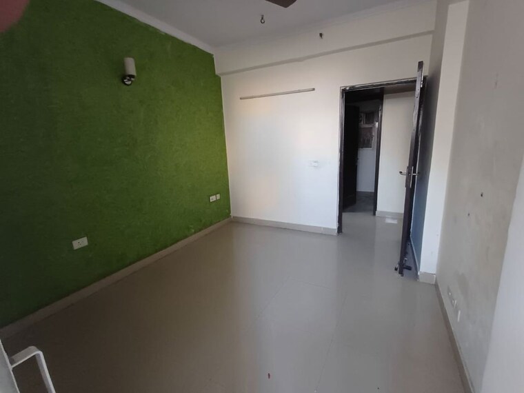 Room, amrapali-silicon-city 2 Bedroom 1180 Sq.Ft. Apartment In Sector 76 Noida 9692559