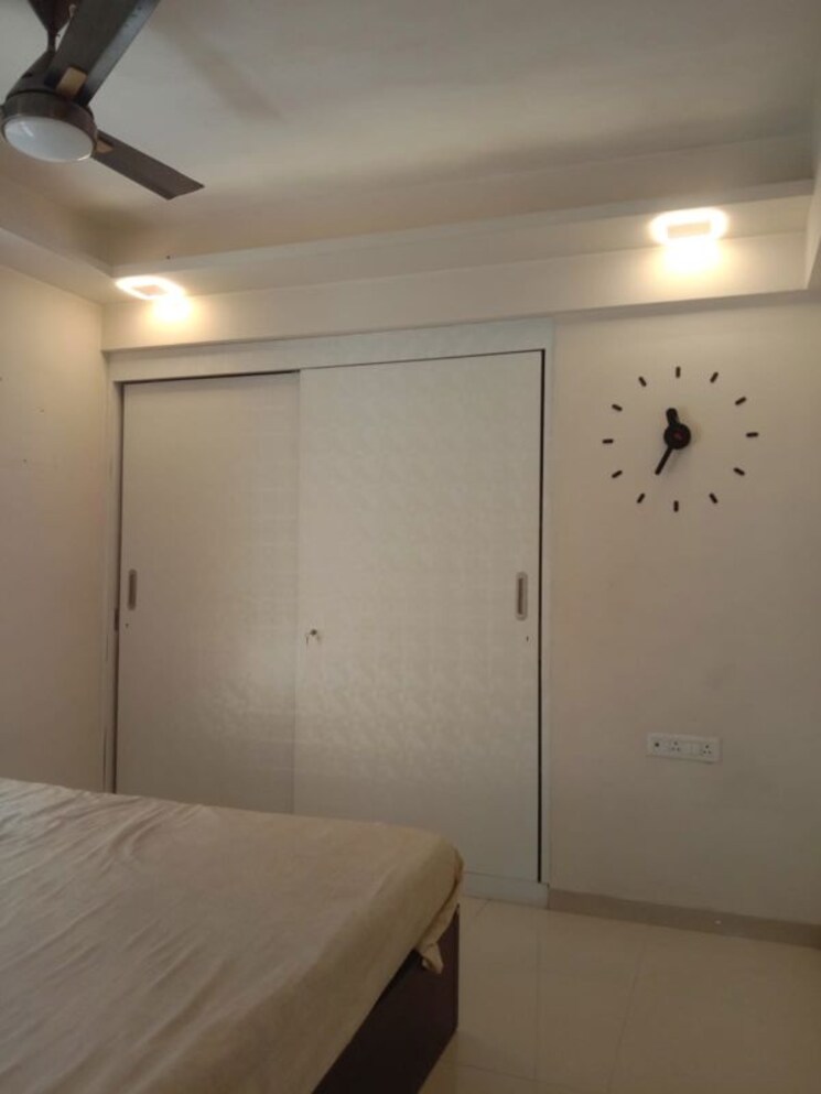 Bedroom, bhakti-park-anand-nagar 2 Bedroom 800 Sq.Ft. Apartment In Anand Nagar Thane 9693091