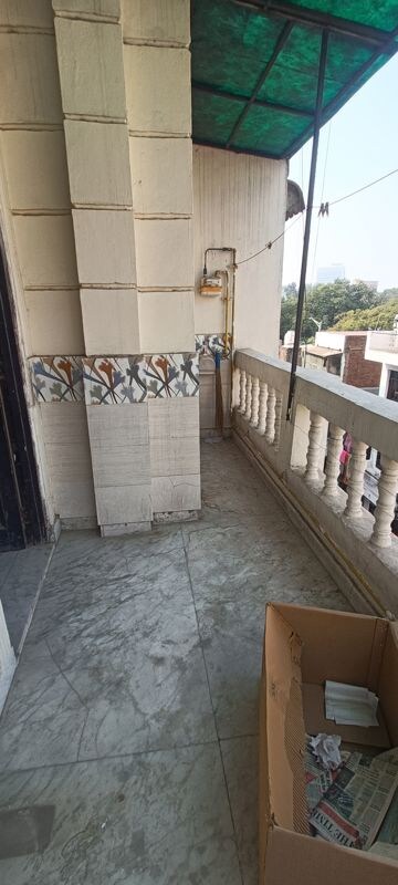 Balcony in 2 BHK Builder Floor at Rohini Sector 8 – for Sale
