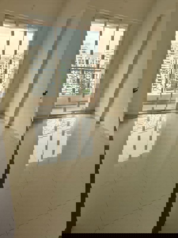 2 BHK + Servant Room Apartment For Rent in Pride Platinum