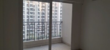 Room in 2 BHK Apartment at Ace Divino, Sector 1 Greater Noida – for Sale