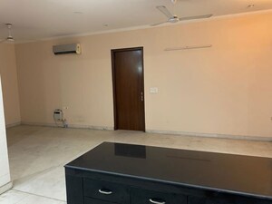 Furnished Amenities in 3 BHK Builder Floor at Kohli One Malibu Town Plot, Sector 47 – for Rent