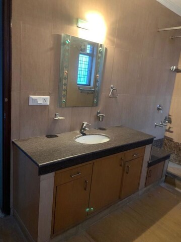 Team Area in 3 BHK Builder Floor at Kohli One Malibu Town Plot, Sector 47 – for Rent