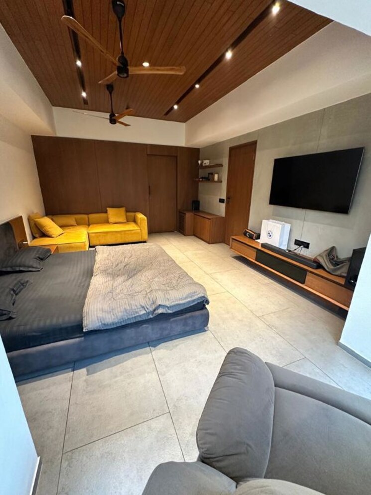 Room, science city 4 Bedroom 275 Sq.Yd. Villa In Science City Ahmedabad 9693747