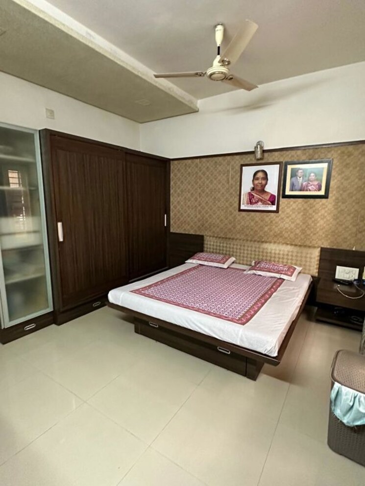 Bedroom, science city 4 Bedroom 275 Sq.Yd. Villa In Science City Ahmedabad 9693747