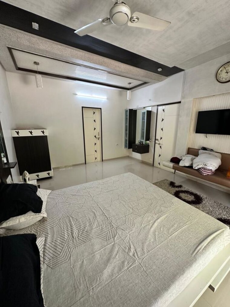 Bedroom, science city 4 Bedroom 275 Sq.Yd. Villa In Science City Ahmedabad 9693747