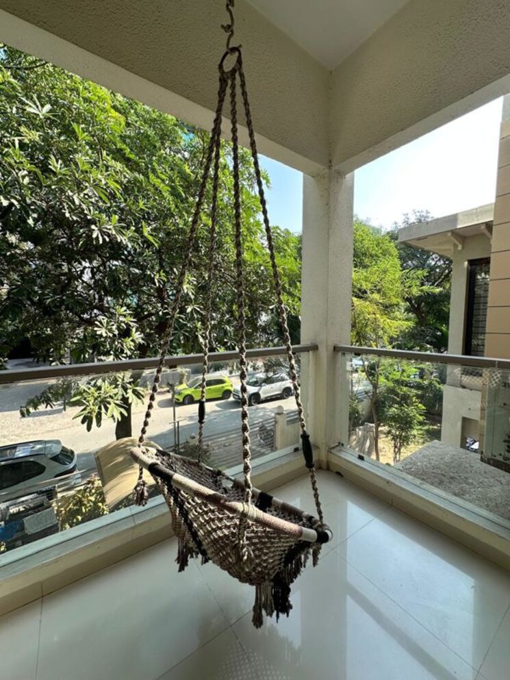 Balcony, science city 4 Bedroom 275 Sq.Yd. Villa In Science City Ahmedabad 9693747