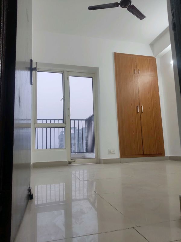 2 BHK Apartment For Sale in Panchsheel Greens II