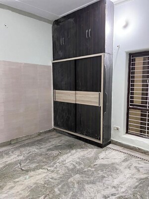 Room in 3 BHK Independent House at Dayal Bagh – for Sale