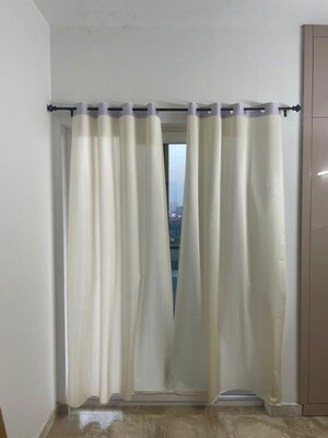 Building Lobby in 3 BHK Apartment at Supertech Supernova Nova Residences, Sector 94 – for Rent