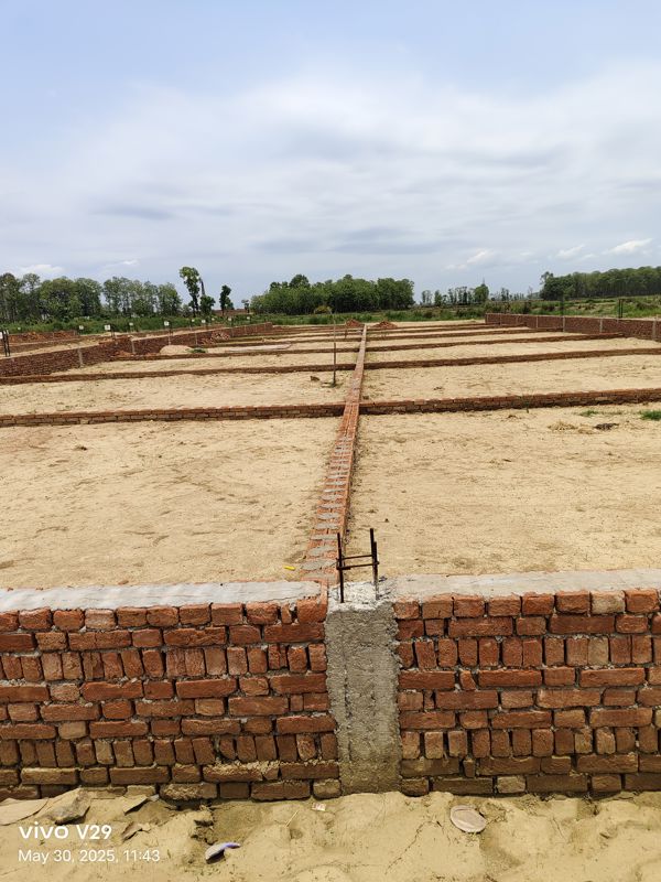 Plot For Sale in Medical College Road