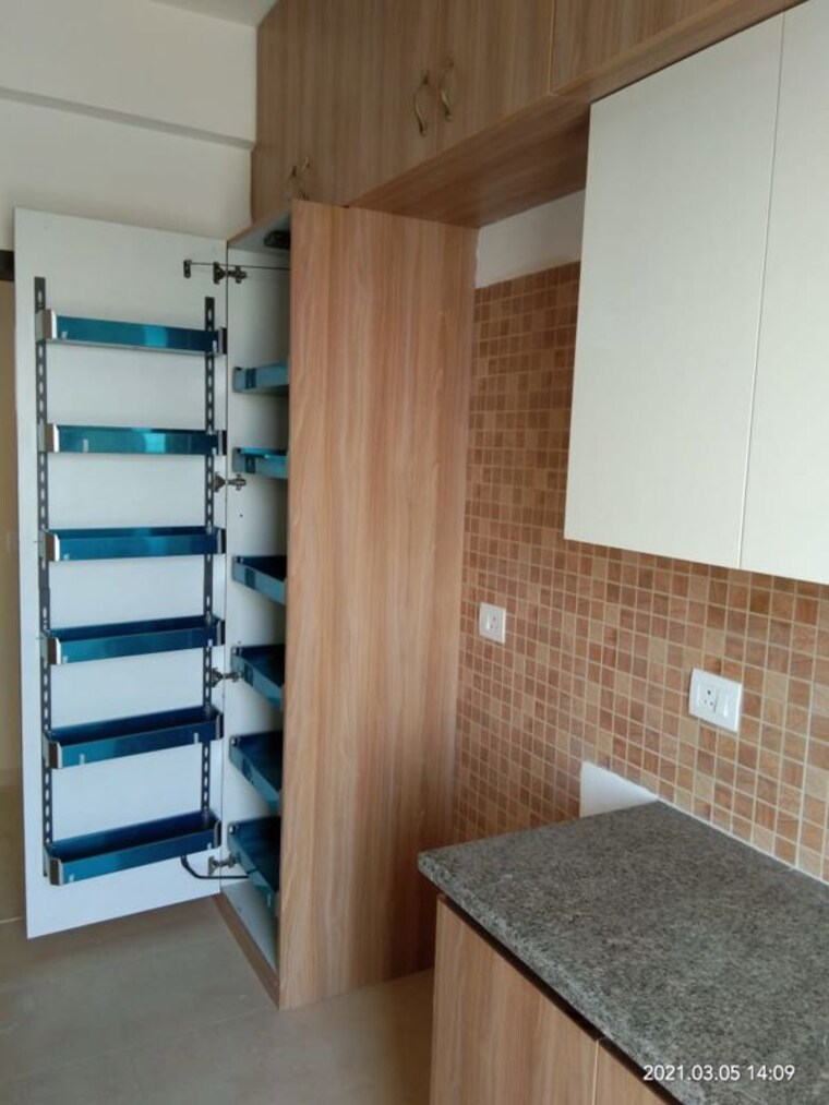 Kitchen, umang-monsoon-breeze-phase-i 3 Bedroom 1730 Sq.Ft. Apartment In Sector 78 Gurgaon 9694367