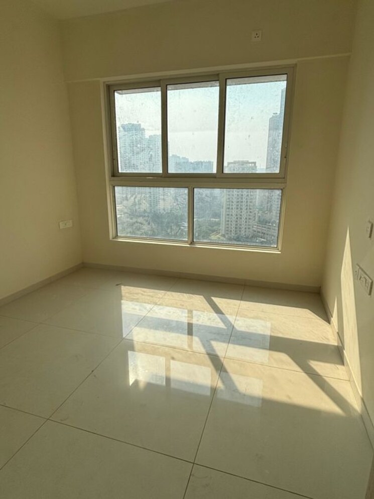 Room, wadhwa-atmosphere-o2 2 Bedroom 575 Sq.Ft. Apartment In Mulund West Mumbai 9694525
