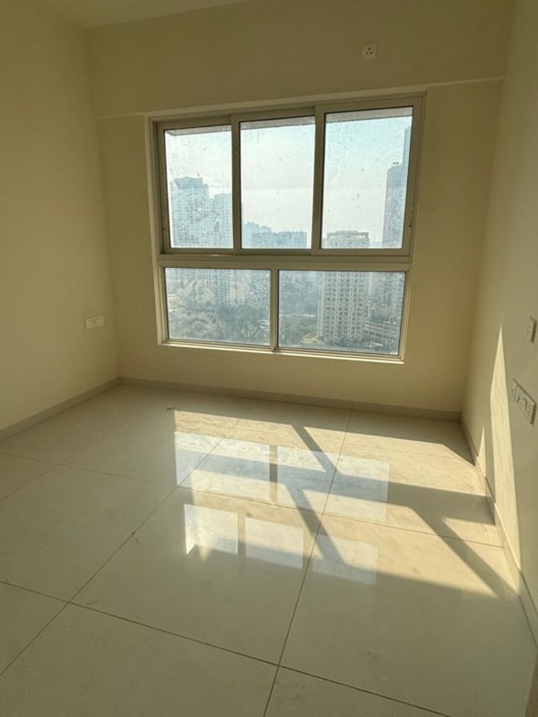 Room, wadhwa-atmosphere-o2 2 Bedroom 575 Sq.Ft. Apartment In Mulund West Mumbai 9694525
