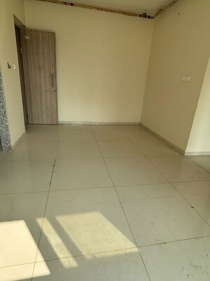 Room in 2 BHK Apartment at Wadhwa Atmosphere O2, Mulund West – for Sale