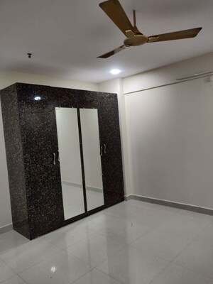 Room in 3 BHK Apartment at SMR Vinay Iconia Hyderabad, Kondapur – for Rent