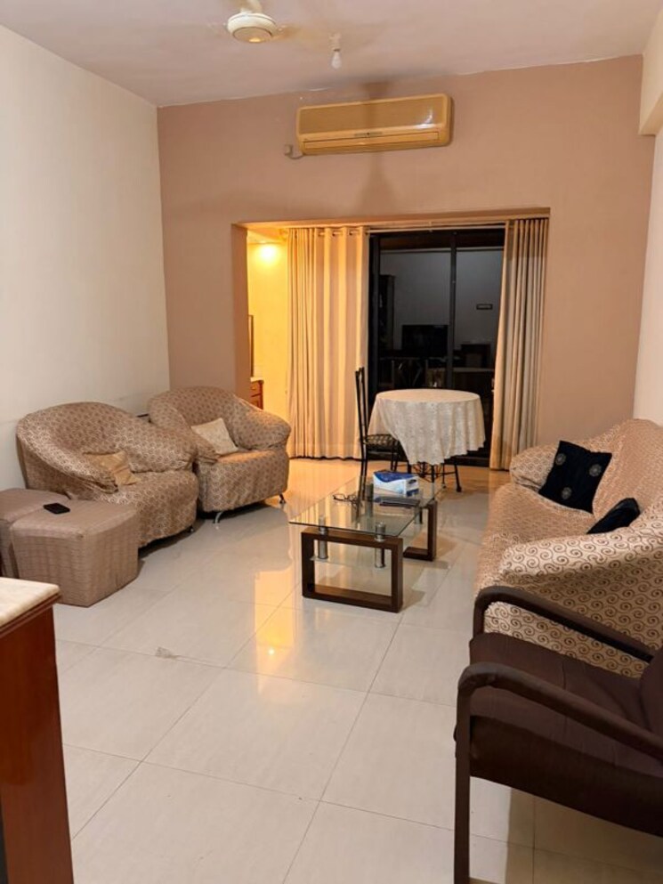 Living Room, dadar west 2 Bedroom 750 Sq.Ft. Apartment In Dadar West Mumbai 9694610