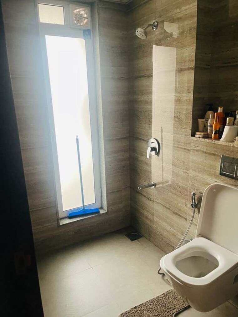 Bathroom, runwal-nirvana 2 Bedroom 708 Sq.Ft. Apartment In Parel Mumbai 9694533