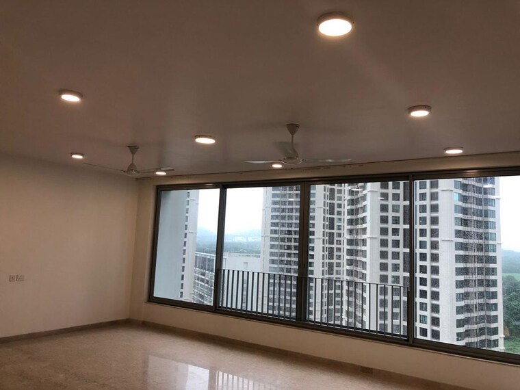 Room, oberoi-realty-esquire 3 Bedroom 1366 Sq.Ft. Apartment In Goregaon East Mumbai 9694760