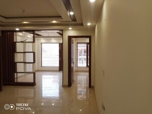 Room in 3 BHK Builder Floor at TDI The Grand Retreat, Sector 88 – for Sale