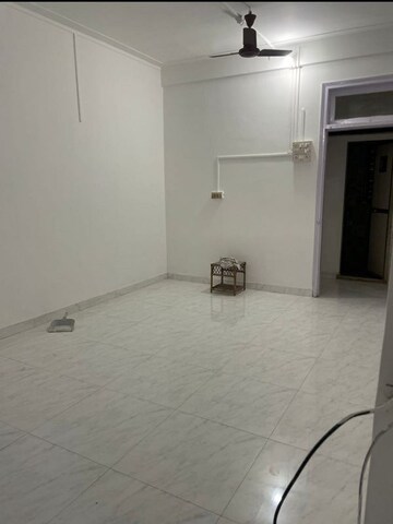 1 BHK Apartment For Rent in Bandra West