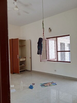 2 BHK Independent House For Rent in Sector 10a