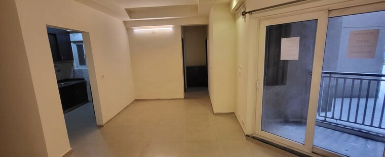 Room, shri-radha-sky-gardens 1 Bedroom 890 Sq.Ft. Apartment In Sector 16b Greater Noida Greater Noida 9695014