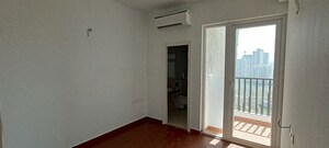 Room in 3.5 BHK Apartment at Mapsko Mount Ville, Sector 79 – for Sale