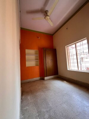 Room in 2 BHK Builder Floor at Venkatapura – for Rent