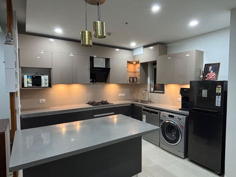 Kitchen, emaar-the-vilas 5 Bedroom 5000 Sq.Ft. Apartment In Sector 25 Gurgaon 9695239