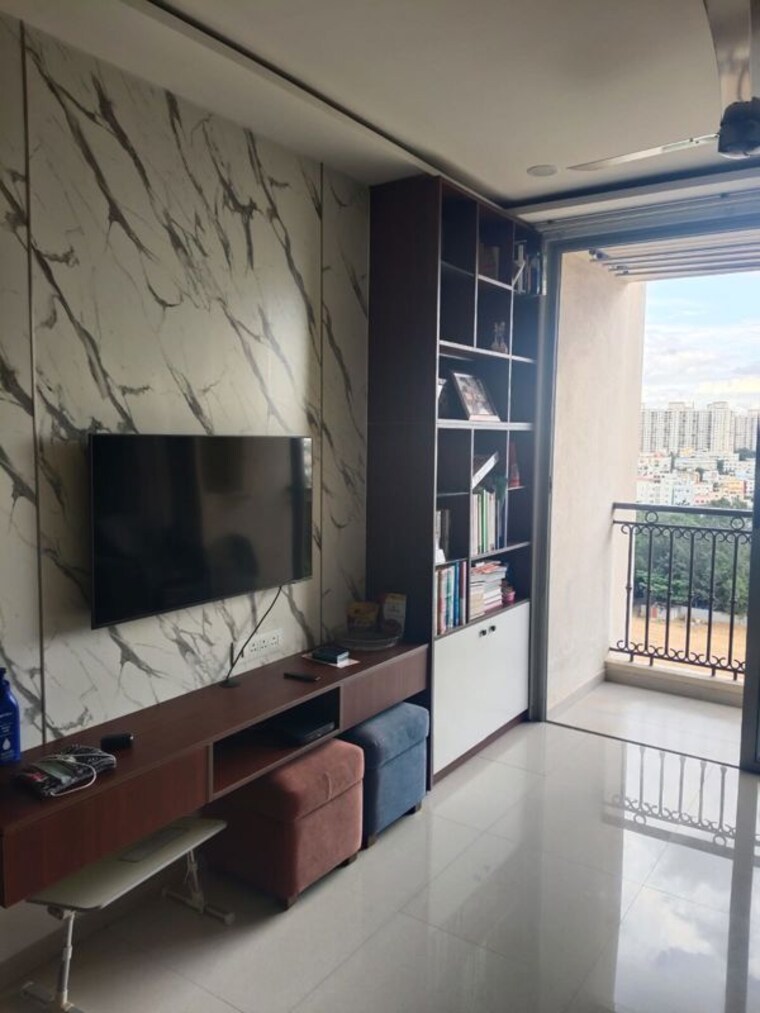 Kitchen, emaar-the-vilas 5 Bedroom 5000 Sq.Ft. Apartment In Sector 25 Gurgaon 9695239