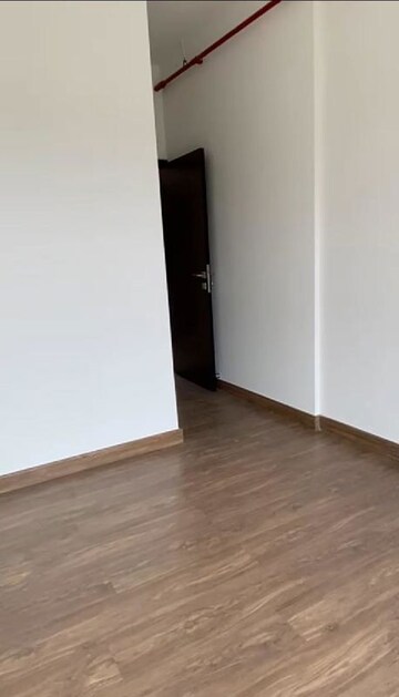 Room in 2 BHK Apartment at Piramal Revanta Tower 3 and 4, Mulund West – for Sale