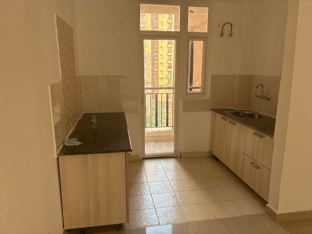 3 BHK Apartment For Sale in Amrapali Princely Estate