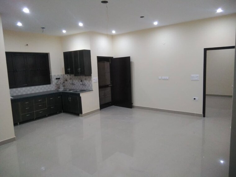 Living Room, sector 10a 2 Bedroom 1727 Sq.Ft. Independent House In Sector 10a Gurgaon 9695762