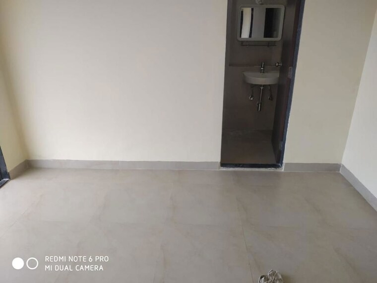 Room, conwood-astoria 1 Bedroom 507 Sq.Ft. Apartment In Goregaon East Mumbai 9695801