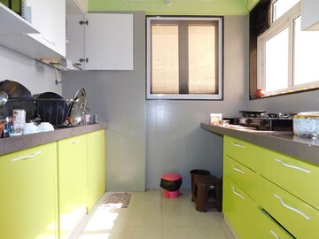 Team Area in 3 BHK Apartment at Sheth Montana, Mulund West – for Sale