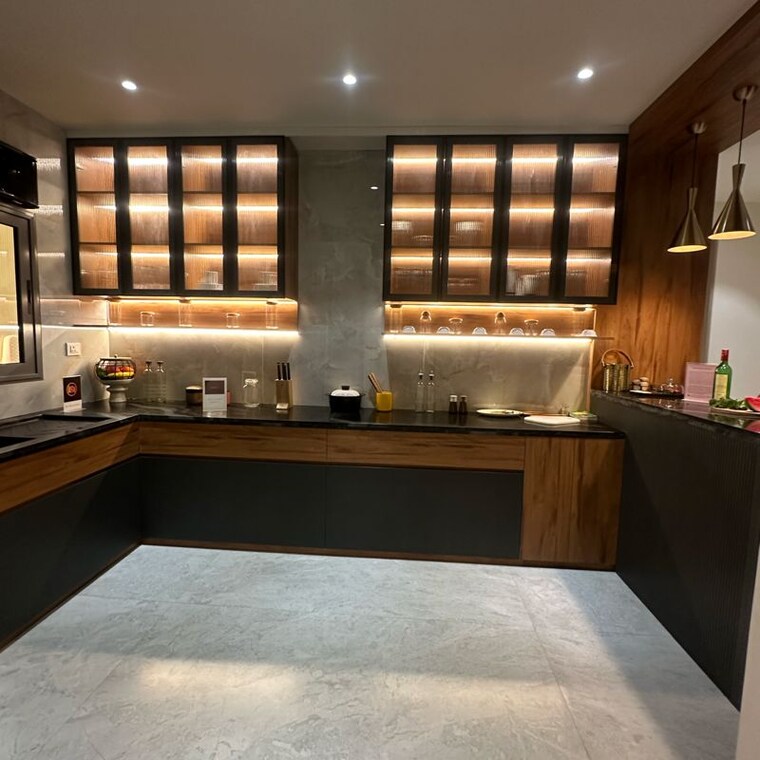 Kitchen, dlf-independent-floors 5 Bedroom 4518 Sq.Ft. Apartment In Dlf City Phase 3 Gurgaon 9695880