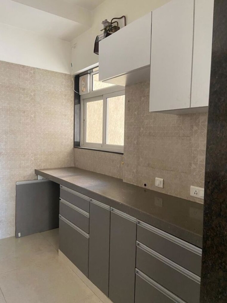 Kitchen, sheth-montana 2 Bedroom 688 Sq.Ft. Apartment In Mulund West Mumbai 9695960