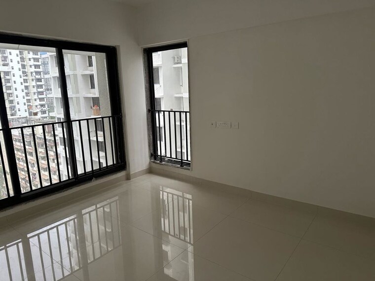 Room, dadar east 1 Bedroom 460 Sq.Ft. Apartment In Dadar East Mumbai 9695970